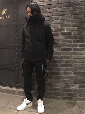 「White Mountaineering」｜「アイテム（その他アウター）」を使った、佐伯さん（メンズ・170cm）の冬コーディネート