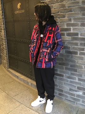 「White Mountaineering」｜「アイテム（ジャケット/アウター）」を使った、佐伯さん（メンズ・170cm）の冬コーディネート