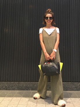 「RED CHOP WORKS（レッドチョップワークス）のアイテム（オールインワン・サロペット）」を使った、naaaamiさん（レディース・158cm）の秋コーディネート