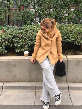 「グレー」｜「アイテム（ムートンコート）」を使った、naaaamiさん（レディース・158cm）の冬コーディネート