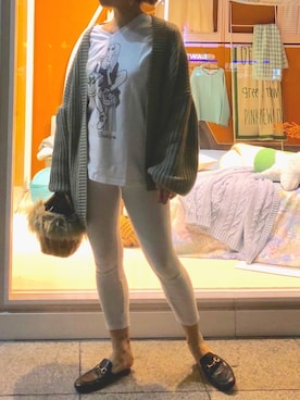 「GUCCI（グッチ）のアイテム（シューズ）」を使った、naaaamiさん（レディース・158cm）の秋コーディネート