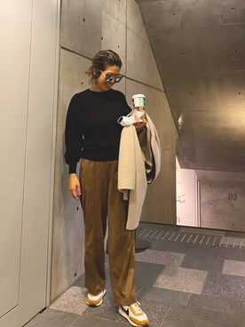 「ナイキスニーカー」｜「アイテム（ノーカラーコート）」を使った、naaaamiさん（レディース・158cm）の冬コーディネート