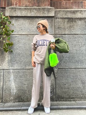 「サテンパンツ」｜「アイテム（ニットキャップ/ビーニー）」を使った、naaaamiさん（レディース・158cm）の冬コーディネート