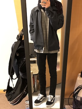 「アイテム（マフラー）」を使った、RAYさん（メンズ・165cm）の冬コーディネート