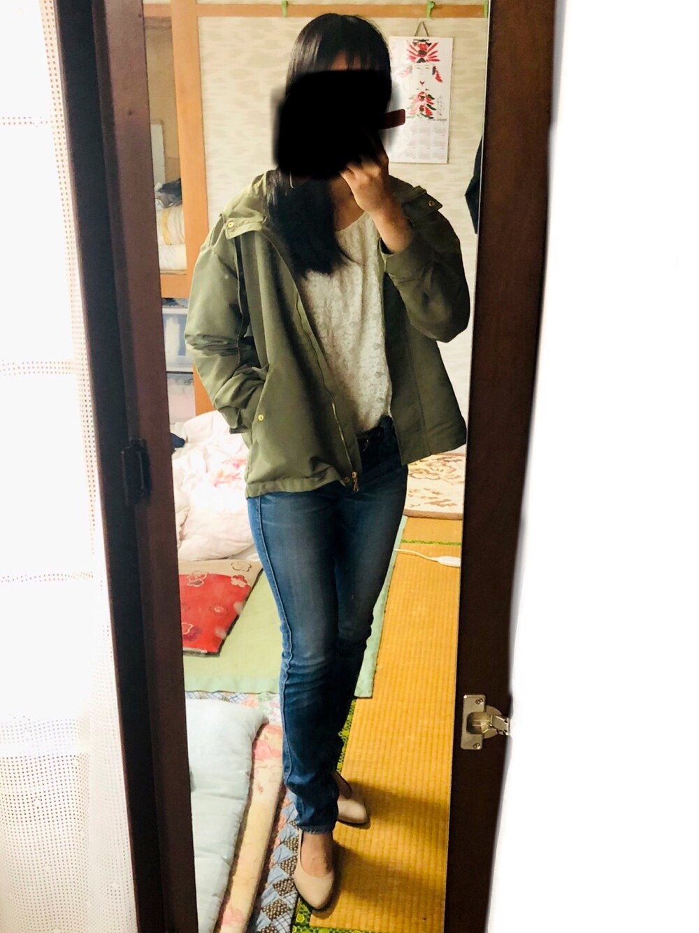 「オトナカジュアル、ジーパン、パンプス、ショッピング」｜「Right-onのRight-on デニムスキニーパンツ（デニムパンツ、ブルー系）」を使った、和桜さん（レディース・162cm）の春コーディネートの1枚目の写真
