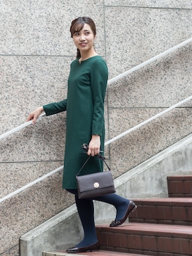 「おでかけ」｜「アイテム（パンプス）」を使った、NBB STAFF16さん（レディース・165cm）の秋コーディネート