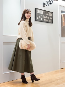 「おでかけ」｜「アイテム（パンプス）」を使った、NBB STAFF16さん（レディース・165cm）の秋コーディネート