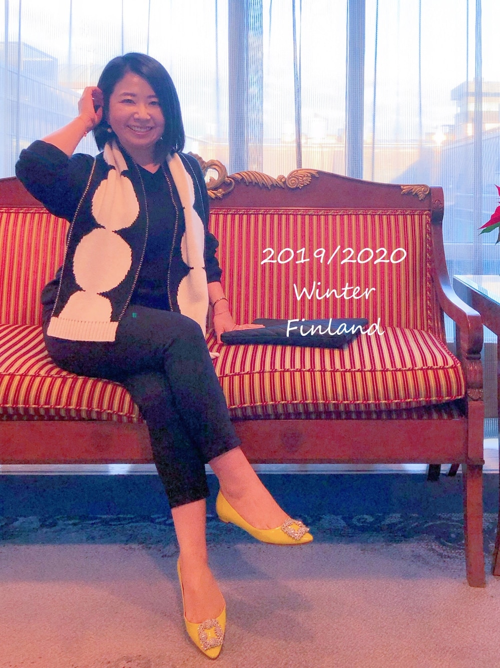 「ユニクロカシミヤ、ユニクロマリメッコ、UNIQLO、ユニクロ、marimekko、manolo blahnik、マノロブラニク、年末年始2020はフィンランド旅行へ、hotel kamp、カンプホテル」｜「Manolo BlahnikのManolo Blahnik Hangisi Flat (Women)（シューズ、イエロー系）」を使った、ayyaaamekkoさん（レディース・150cm）の夏コーディネートの1枚目の写真