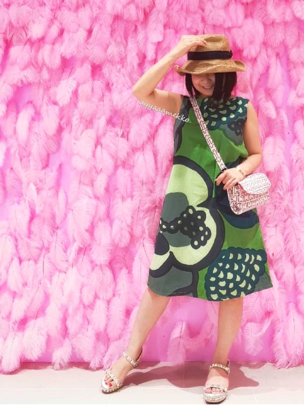 「marimekko、マリメッコ、ayamekkoDIY、マリメッコワンピース、ワンピース、CA4LA、Christian Louboutin、クリスチャンルブタン、ルブタン、Hangzhou」｜「Christian LouboutinのChristian Louboutin Cataclou 60 Embellished Suede and Leather Wedge Sandals（その他シューズ、ブラック系）」を使った、ayyaaamekkoさん（レディース・150cm）の夏コーディネートの1枚目の写真