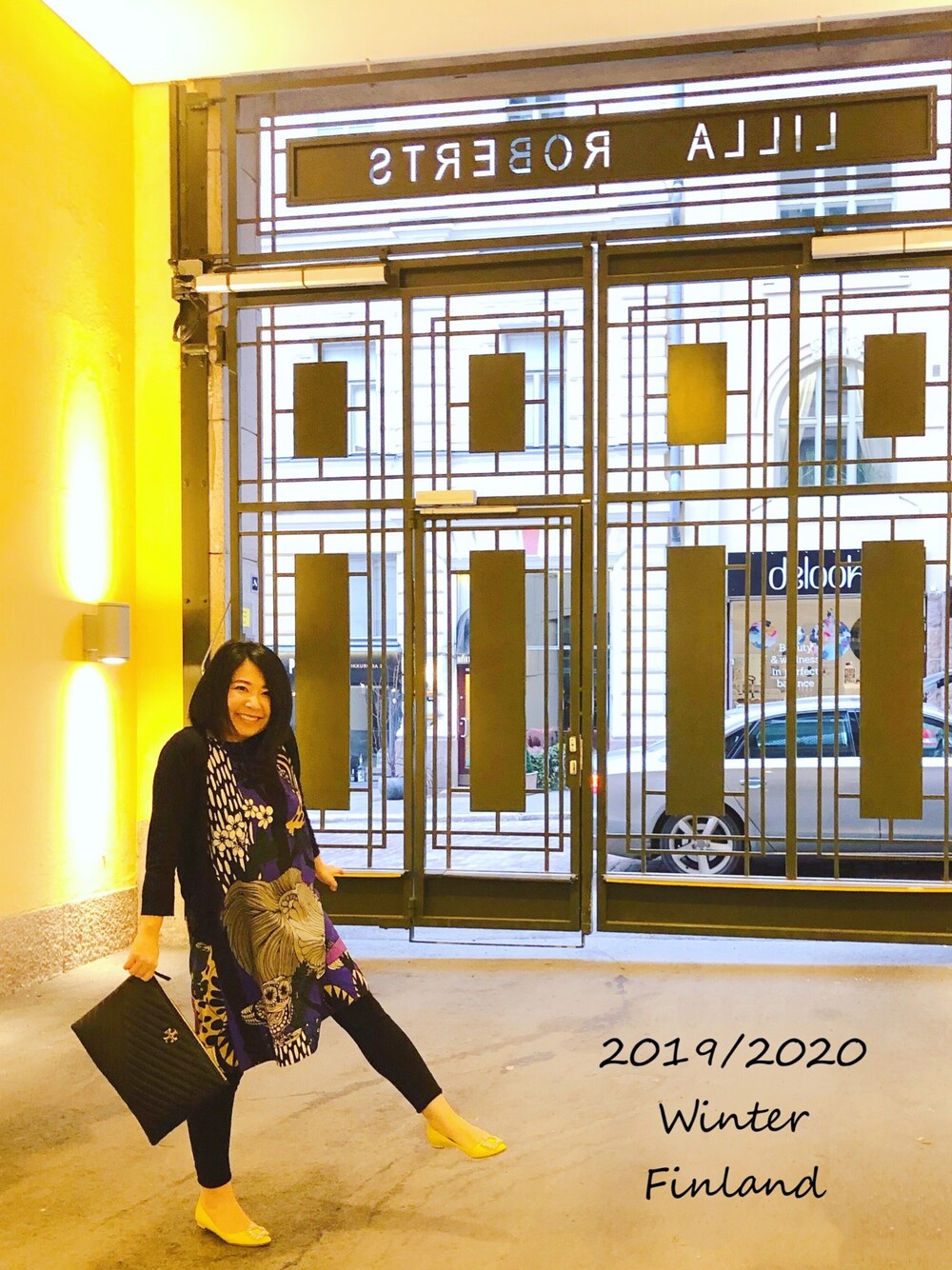 「ayamekkoDIY、マリメッコワンピース、クラッチバッグ、manolo blahnik、マノロブラニク、HOTEL LILLA ROBERTS、ホテルリラロバーツ、年末年始2020はフィンランド旅行へ、Finland、フィンランド」｜「Manolo BlahnikのManolo Blahnik Hangisi Flat (Women)（シューズ、イエロー系）」を使った、ayyaaamekkoさん（レディース・150cm）の夏コーディネートの1枚目の写真