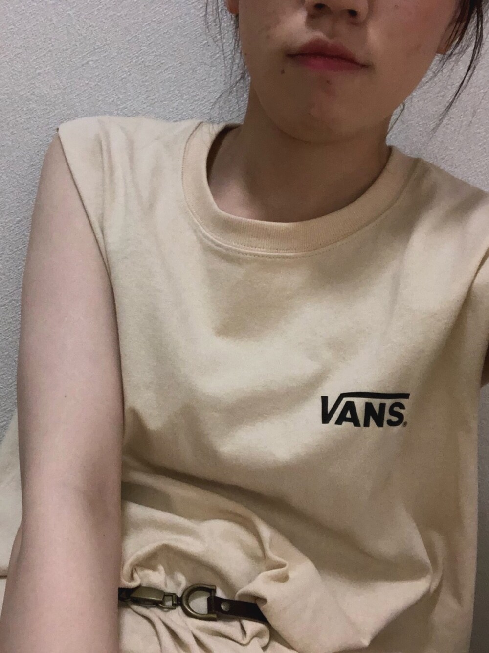 「夏、ラクチンコーデ、Kastane、kastane×VANS」｜「VANSのVANS別注Item　 転写ノースリーブTee（Tシャツ/カットソー、ベージュ系）」を使った、mizukiさん（レディース・162cm）の夏コーディネートの1枚目の写真