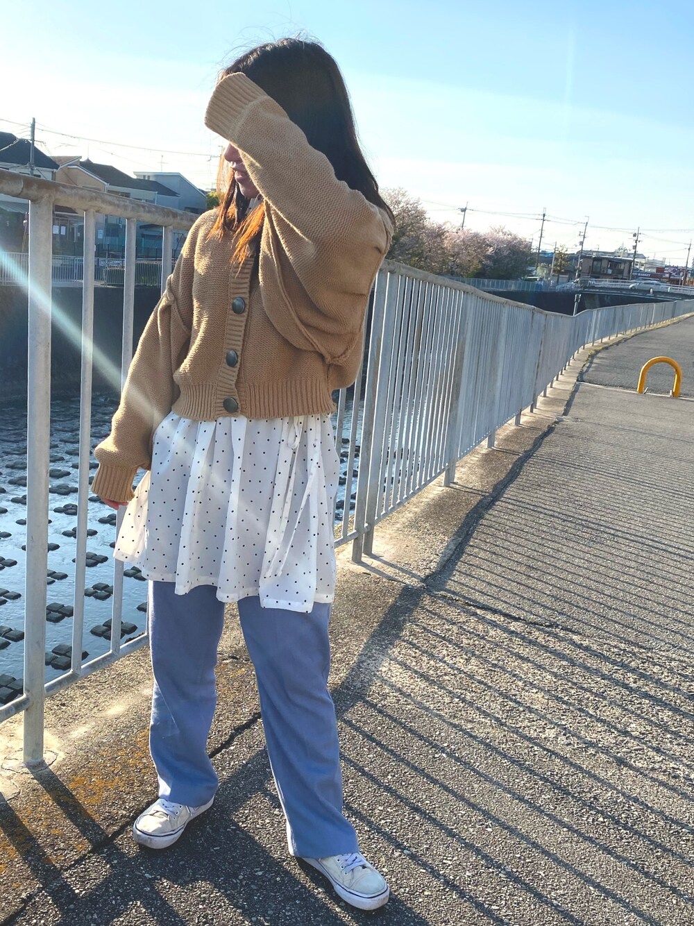 Kastane（カスタネ）の「ドットVギャザーブラウス（シャツ