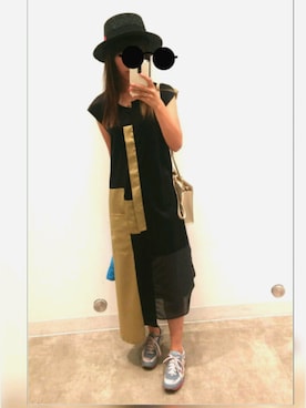 「Marc by Marc Jacobs（マークバイマークジェイコブス）のアイテム（スニーカー）」を使った、Eさん（レディース・169cm）の夏コーディネート