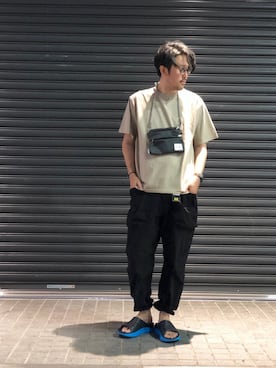 「HOKA（ホカ）のHOKA ONE ONE/ホカ オネオネ　ORA RECOVERY SLIDE（サンダル）」を使った、naouさん（メンズ・182cm）の夏コーディネート