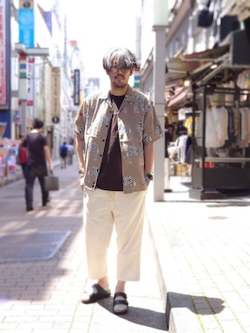 「meanswhile（ミーンズワイル）のアイテム（Tシャツ/カットソー）」を使った、naouさん（メンズ・182cm）の夏コーディネート
