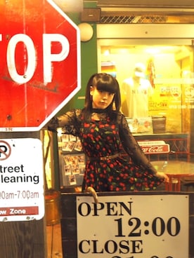 「FOREVER 21（フォーエバー トゥエンティーワン）のアイテム（トップス、ブラック系）」を使った、星野にぁさん（レディース・155cm）の春コーディネート