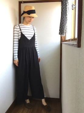 「Simplicite（サンプリシテ）のアイテム（オールインワン・サロペット）」を使った、komunonさん（レディース・166cm）の春コーディネート