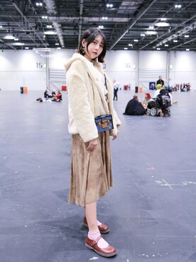 「アイテム（ピアス（両耳用））」を使った、格雷斯啊さん（レディース・173cm・20代）の秋コーディネート