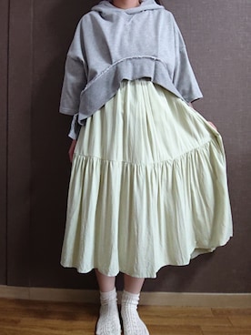 「sakishimatokyo（サキシマトーキョー）のアイテム（パーカー）」を使った、やすは🌱さん（レディース・148cm）の夏コーディネート