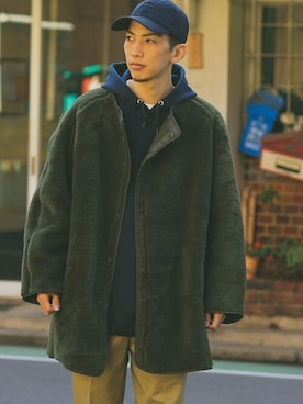 「carhartt」｜「アイテム（ミリタリージャケット）」を使った、WAIPERさん（メンズ・174cm）の冬コーディネート