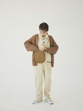 「and R（アンドアール）のアイテム（オールインワン・サロペット）」を使った、andronlineshopさん（レディース・153cm）の春コーディネート