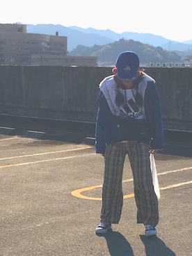 「バーバリー」｜「アイテム（デニムジャケット）」を使った、美加さん（レディース・158cm）の冬コーディネート