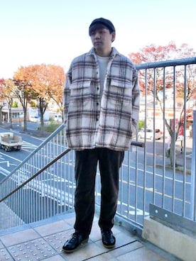 「SENSE OF PLACE by URBAN RESEARCH（センスオブプレイスバイアーバンリサーチ）のアイテム（その他アウター）」を使った、akiさん（メンズ・177cm）の秋コーディネート