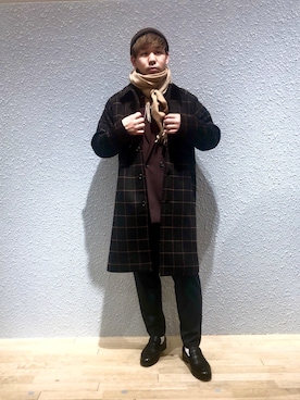 「SENSE OF PLACE by URBAN RESEARCH（センスオブプレイスバイアーバンリサーチ）のアイテム（ステンカラーコート）」を使った、akiさん（メンズ・177cm）の冬コーディネート