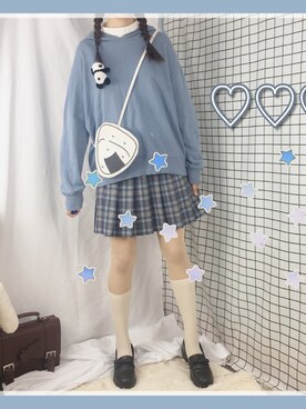 鹿花花牌元气充电站さんのコーディネート