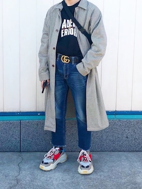 「BALENCIAGA」｜「アイテム（ステンカラーコート）」を使った、Takaさん（メンズ・170cm）の冬コーディネート