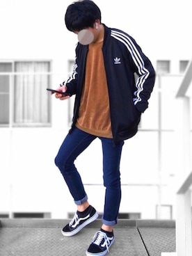 「アイテム（ジャージ）」を使った、Takaさん（メンズ・170cm・10代）の秋コーディネート