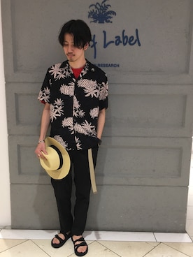 「URBANRESEARCH」｜「アイテム（その他）」を使った、shibataniさん（メンズ・180cm）の春コーディネート
