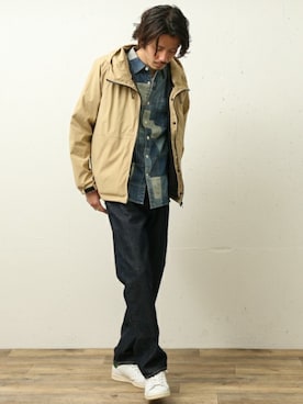 「URBAN RESEARCH Sonny Label（アーバンリサーチサニーレーベル）のアイテム（マウンテンパーカー）」を使った、shibataniさん（メンズ・180cm）の冬コーディネート