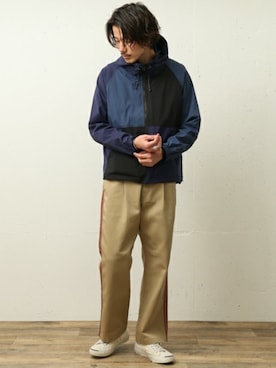 「URBAN RESEARCH Sonny Label（アーバンリサーチサニーレーベル）のアイテム（マウンテンパーカー）」を使った、shibataniさん（メンズ・180cm）の春コーディネート