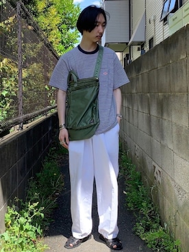 「アイテム（バッグ）」を使った、須山さん（メンズ・177cm・30代）の春コーディネート