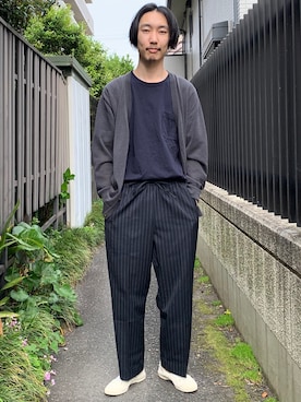 「アイテム（スリッポン）」を使った、須山さん（メンズ・177cm・20代）の春コーディネート