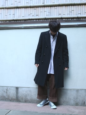 「古着のアイテム（チェスターコート、ブラック系）」を使った、よっくんさん（メンズ・171cm）の冬コーディネート