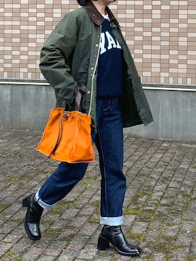 「FREELANCE（フリーランス）のアイテム」を使った、enonoさん（レディース・157cm）の秋コーディネート