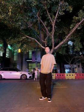 「VANS（バンズ）のアイテム（アクセサリー）」を使った、覃江山さん（メンズ・180cm）の秋コーディネート