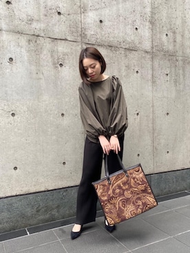 「お呼ばれ」｜「アイテム（トートバッグ）」を使った、ルクールブラン京都ポルタ店スタッフさん（レディース・154cm）の秋コーディネート