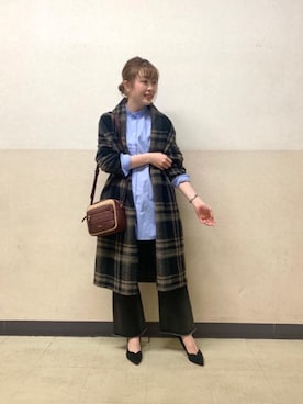 「でにむ」｜「アイテム（ノーカラーコート）」を使った、ルクールブラン京都ポルタ店スタッフさん（レディース・162cm）の秋コーディネート