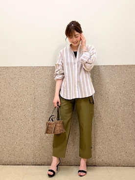 「khaki」｜ルクールブラン京都ポルタ店スタッフさん（レディース・162cm）の春コーディネート