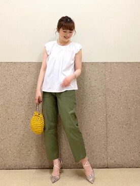 「khaki」｜ルクールブラン京都ポルタ店スタッフさん（レディース・162cm）の春コーディネート