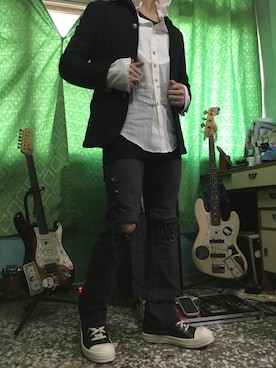 「NANO universe（ナノユニバース）のアイテム（スーツジャケット）」を使った、S.W.  Researchさん（メンズ・172cm）の春コーディネート