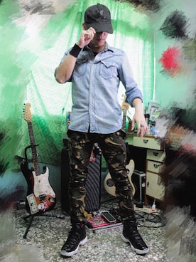 「ROEN（ロエン）のアイテム（帽子）」を使った、S.W.  Researchさん（メンズ・172cm）の春コーディネート