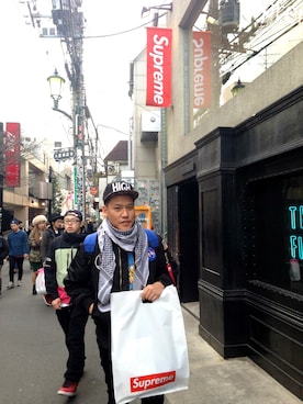 「streetsnap」｜「アイテム（ジャケット/アウター）」を使った、Edimundson さん（メンズ・180cm）の秋コーディネート