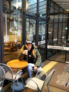 「streetsnap」｜「アイテム（帽子）」を使った、Edimundson さん（メンズ・180cm）の秋コーディネート