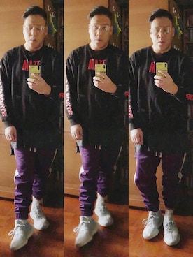 「JUSTIN BIEBER STADIUM TOUR（ジャスティンビーバースタジアムツアー）のアイテム」を使った、Edimundson さん（メンズ・180cm）の冬コーディネート