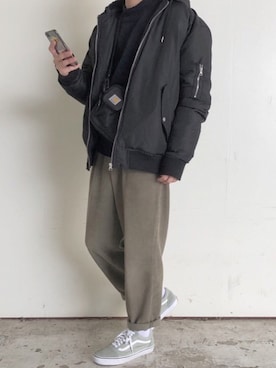「SEVENDAYS=SUNDAY（セブンデイズサンデイ）のアイテム（MA-1）」を使った、y_aaaさん（メンズ・169cm）の冬コーディネート