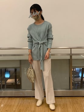 「LOWRYS FARM（ローリーズファーム）のセンタープレスカラーフレアパンツ　870189（その他パンツ）」を使った、neneさん（レディース・154cm）の秋コーディネート